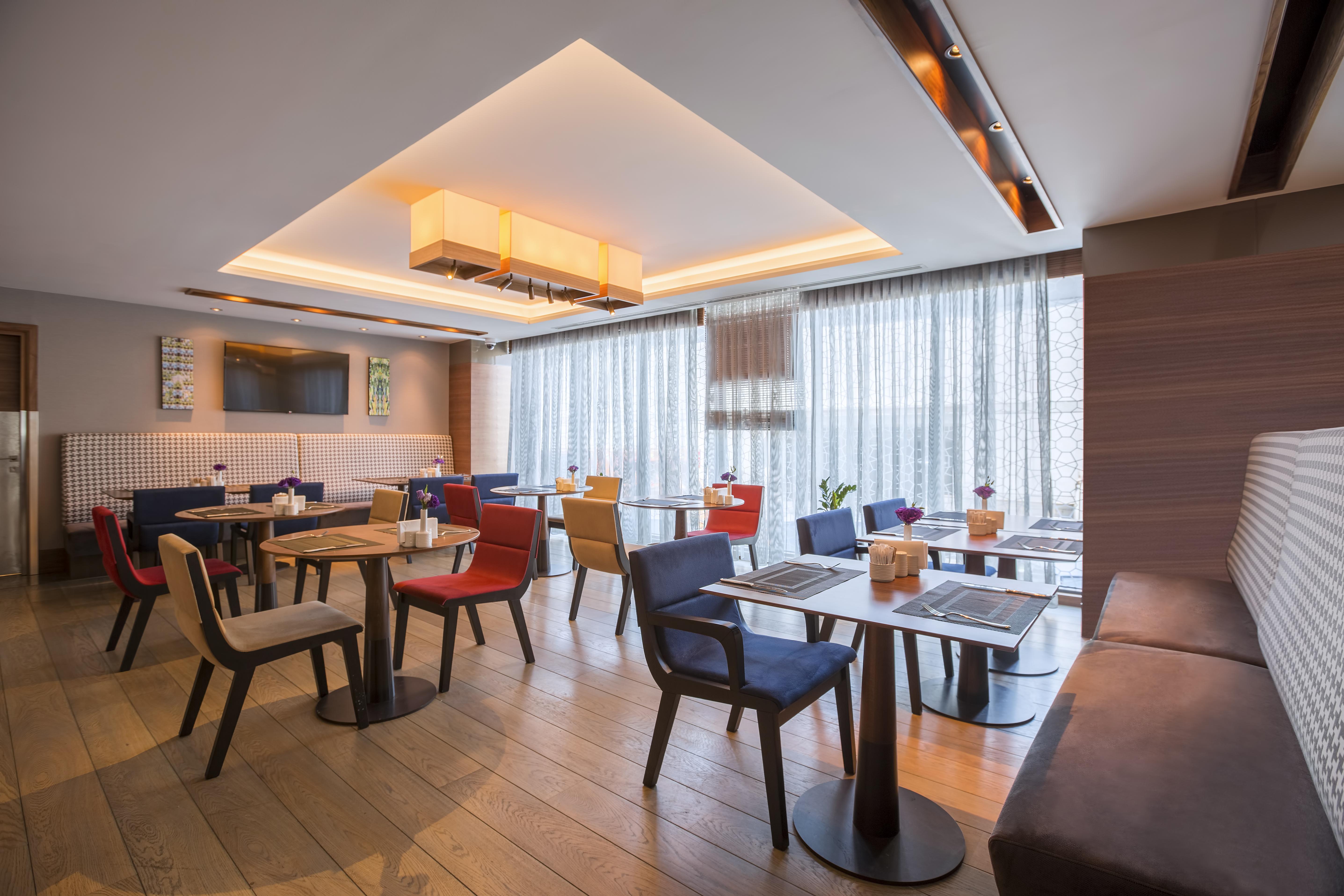 Golden Tulip Bayrampasa Istambul